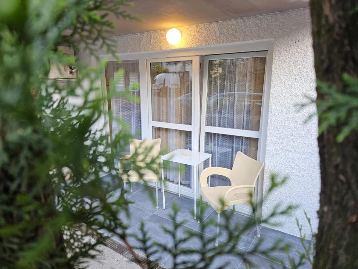 Bowler Hat Apartment Belgrad Exterior foto
