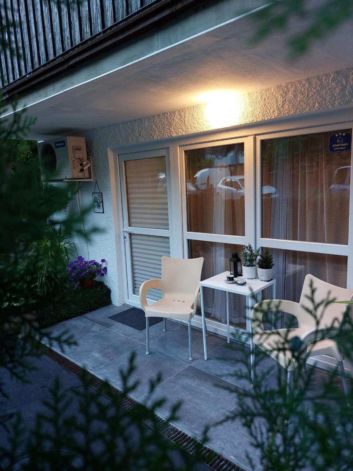 Bowler Hat Apartment Belgrad Exterior foto